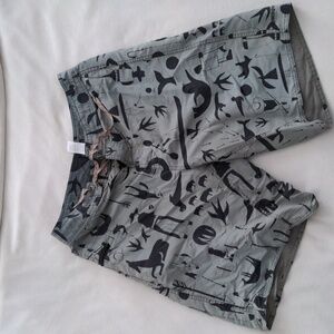 Patagonia Wavefarer 32" waist boardshorts